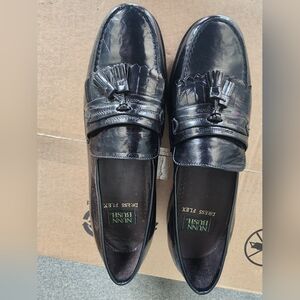 NUNN BUSH MENS LOAFERS BLACK SIZE 10 1/2 NEVER WORN